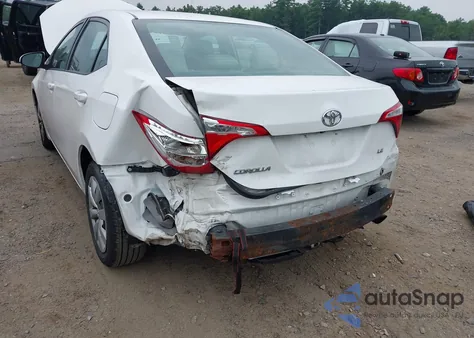 2016 Toyota Corolla Le z USA, uszkodzony, nr VIN 2T1BURHE4GC557995